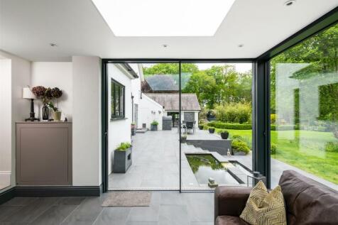 Juniper Stables internals17.jpg