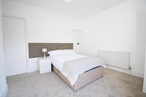 14 Rosa Road, Sheffield photo 4