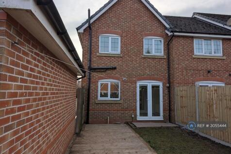 Galingale View, Newcastle-Under-Lyme, ST5 photo 4