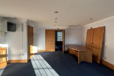 Office to rent Image 8