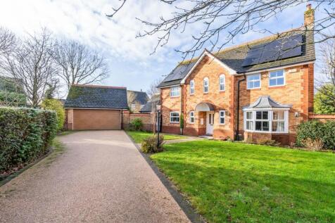30 Whitefields Gate_38.jpg