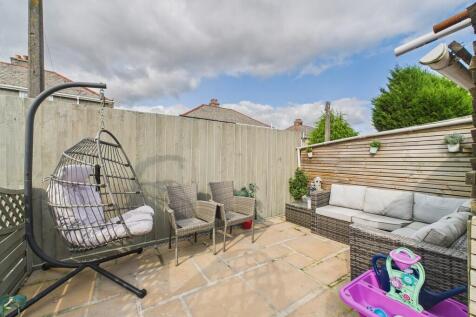 CAM02089G0-PR0546...