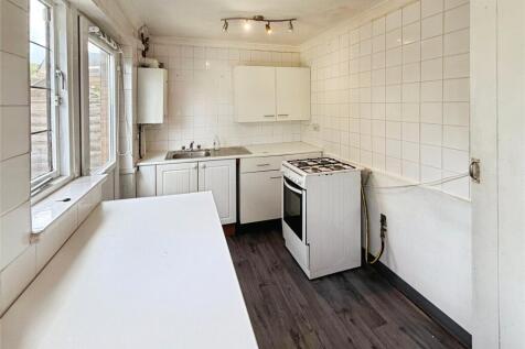 Beecham Berry, Basingstoke, Hampshire, RG22 photo 3