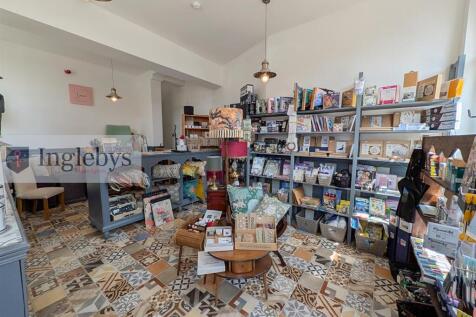 Commercial Property for sale Image 4
