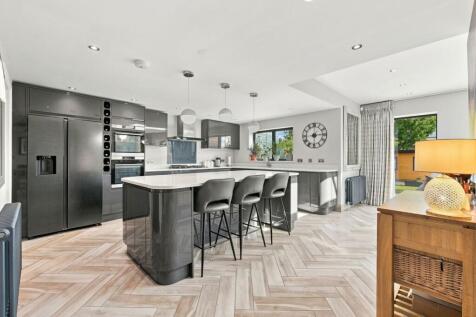 Large Family Kitchen