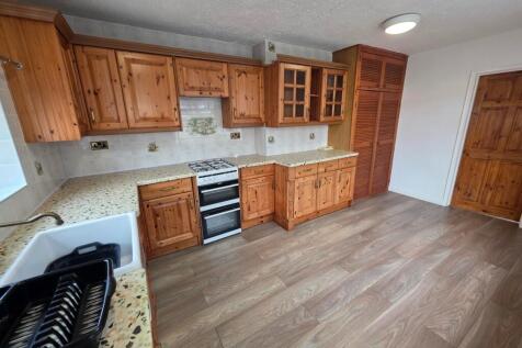 Runswick Avenue, Redcar, TS10 photo 4