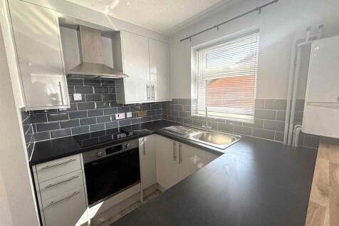 KITCHEN 1 NEW.jpg