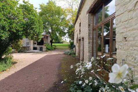 Property Image 1