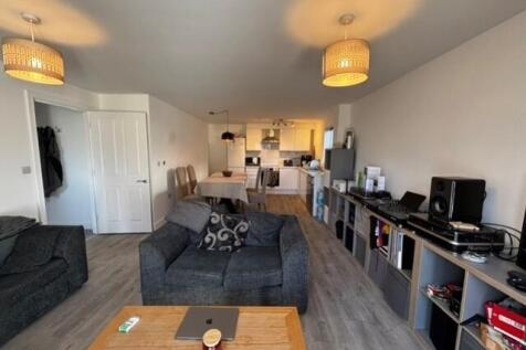 Flat 3 Campbell Court full