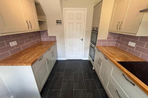 Hickling Drive, Bury St. Edmunds photo 3