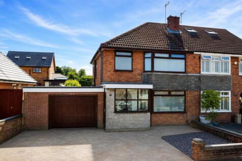 Ecclesfield Road For Sale
