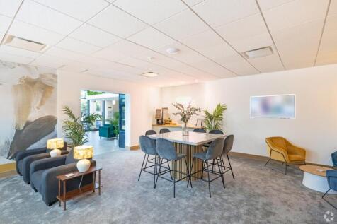 Serviced Office to rent Image 3