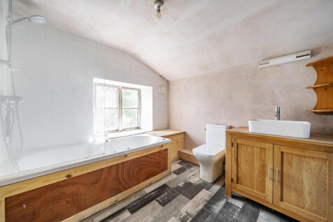 1331799-8-68922d6...