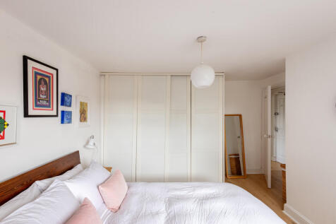 300857 - 25_7_22_TMH N16 6AX10363-Edit.jpg