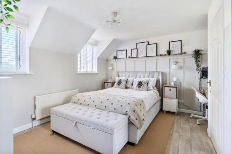 1319810-7-686bcb5...