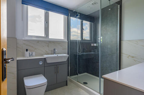 En-Suite to Princ...