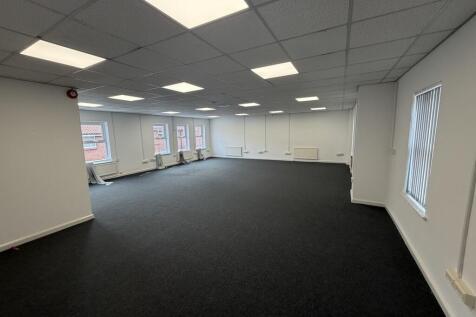Office to rent Image 2