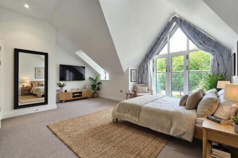 Wellington Road, Timperley, Altrincham photo 4