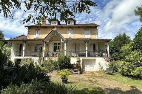 Property Image 1