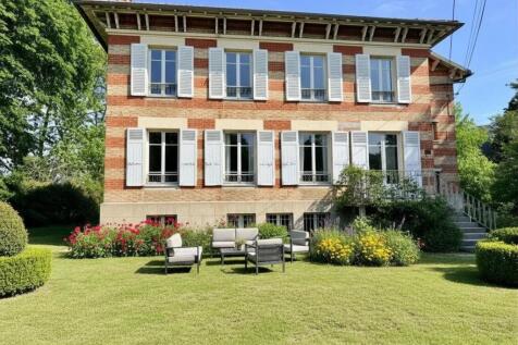 Property Image 1