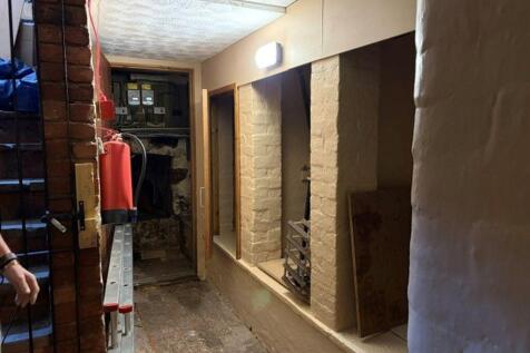LITTLE STREET STORAGE AREA