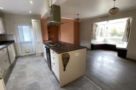 Station Crescent, Lidlington, Bedfordshire photo 2