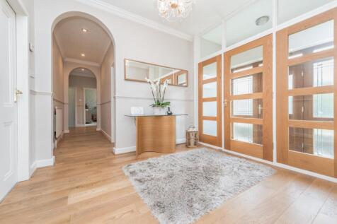 Spacious Hallway