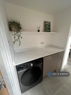 Kent Avenue, Beeston, NG9 photo 5