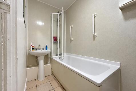 London Road, Sawbridgeworth, Herts, CM21 photo 5