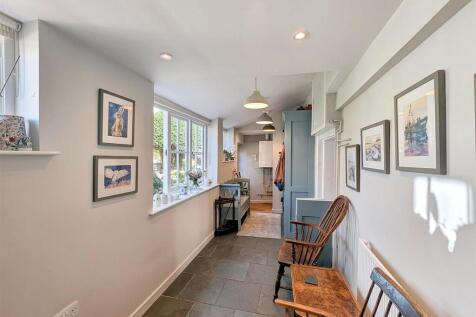 Boot Room to Utility