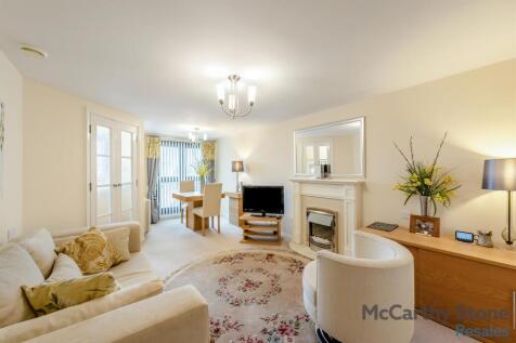 8680099-interior14.jpg