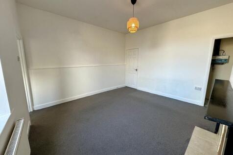 Walton Street, Colne photo 3