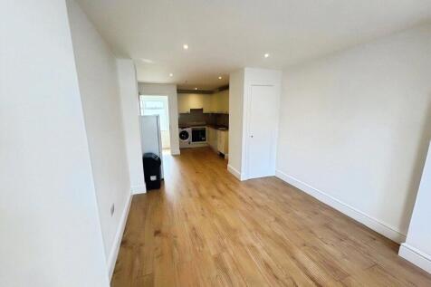 Reception/Kitchen