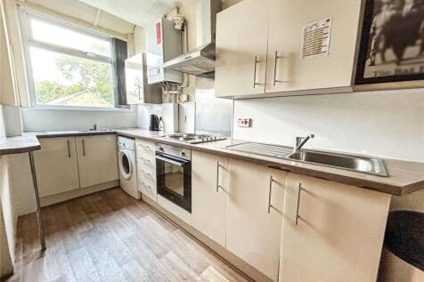 Stockport Road, Manchester, Greater Manchester, M19 photo 3