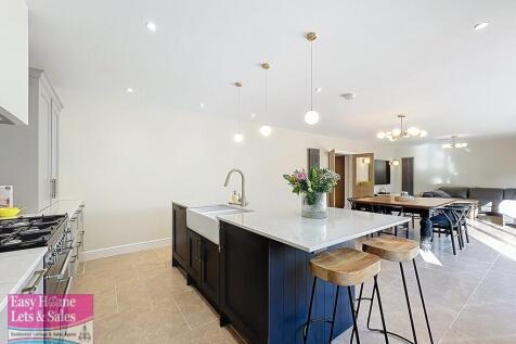 2-levens-drive_00...