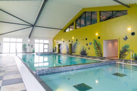 Indoor Swimming Pool at Hedley Wood Holiday Park, 