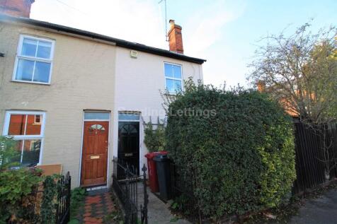 4-bed terraced on Cardigan Road, Reading, £2,400/mo