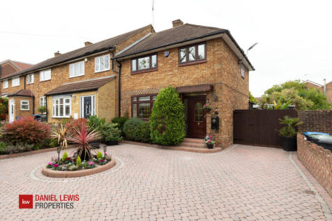 Loughton, IG10 - property photo