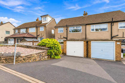 Ladycroft Avenue, Buxton, Derbyshire, SK17 7AQ.. 3 bedroom semi-detached house for sale