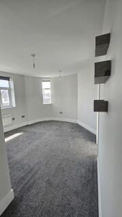 5 Crescent West, Cleveleys. FY5 1AB photo 5