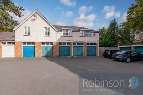 26 Lynton Green-8