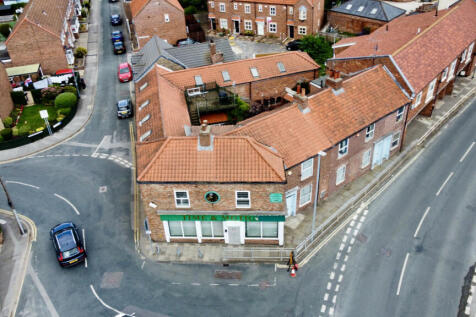 5 Bedroom House &amp; Commercial Premises-Investment/
