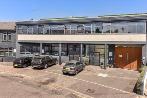 2ccaadb96d53e065d84c7d888337c811-letting23504.jp