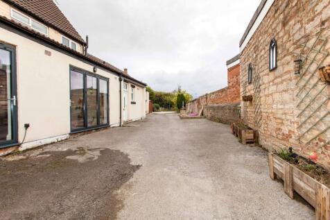 Property Image 38
