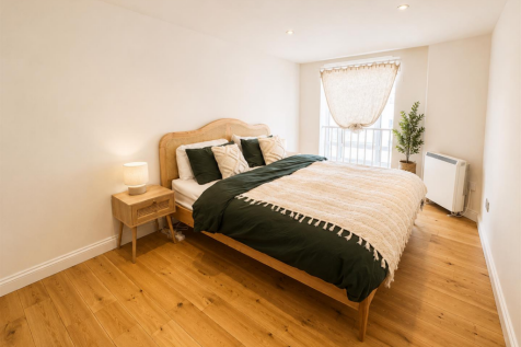 Hill House, 53 Western Road, HOVE photo 3