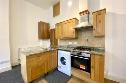 KITCHEN 2.jpeg