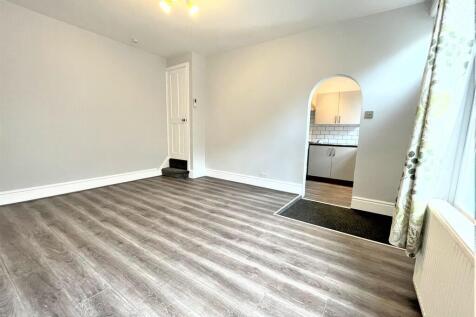Nora Road, Bramley photo 3