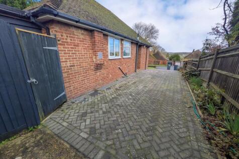 22-Untitled design (3).jpg