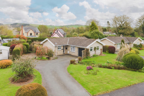 Click to visit Rightmove listing