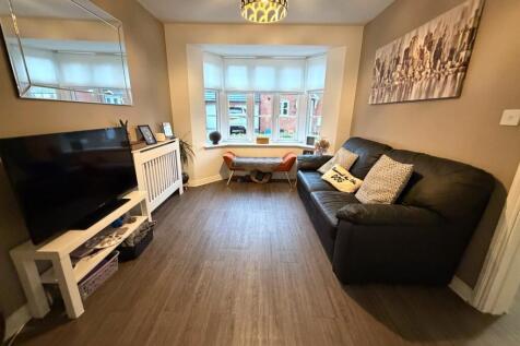 Living Room.jpeg